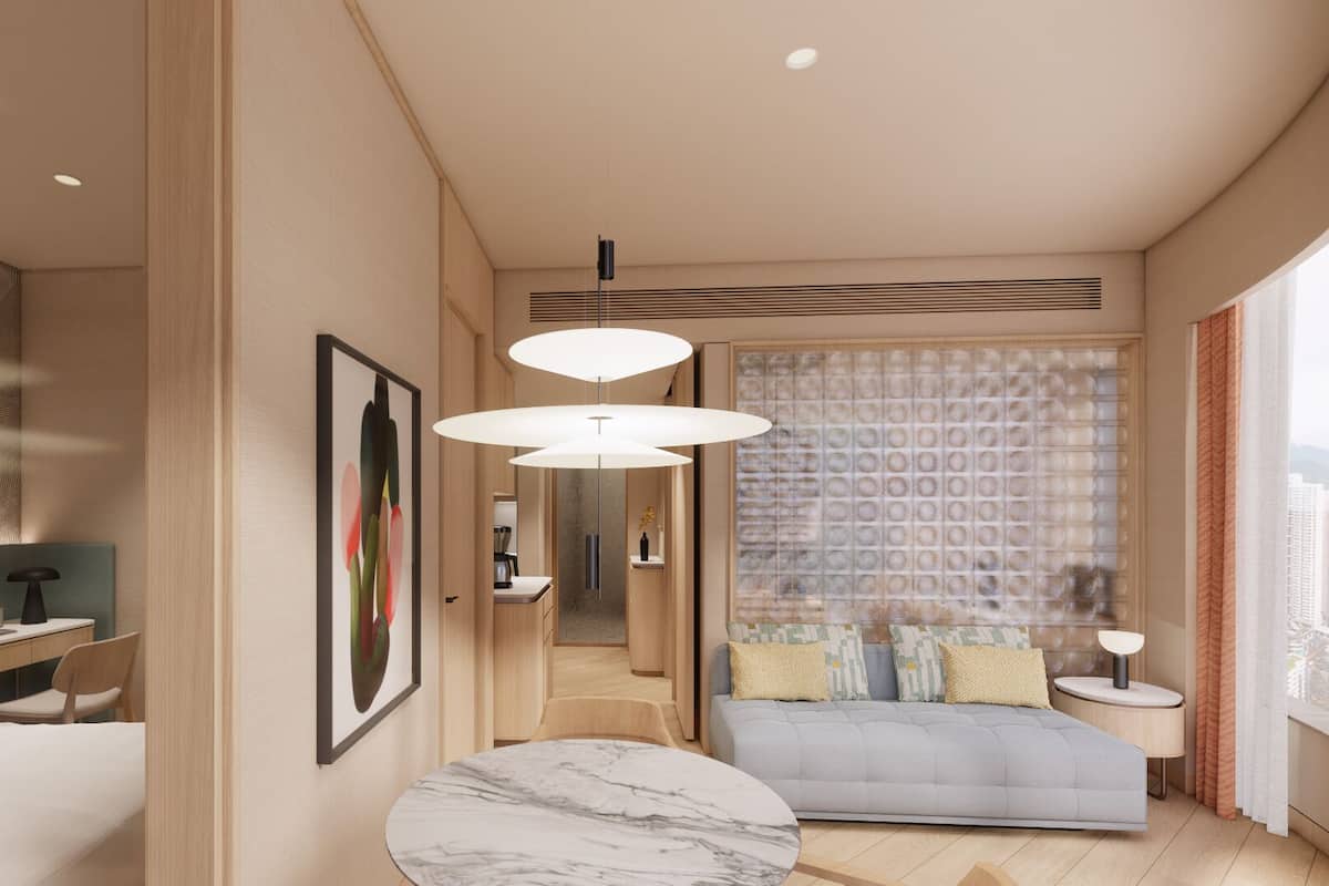 Familiesuite, ikke-røyk, byutsikt | Minibar, safe på rommet, skrivebord for bærbar PC og blendingsgardiner