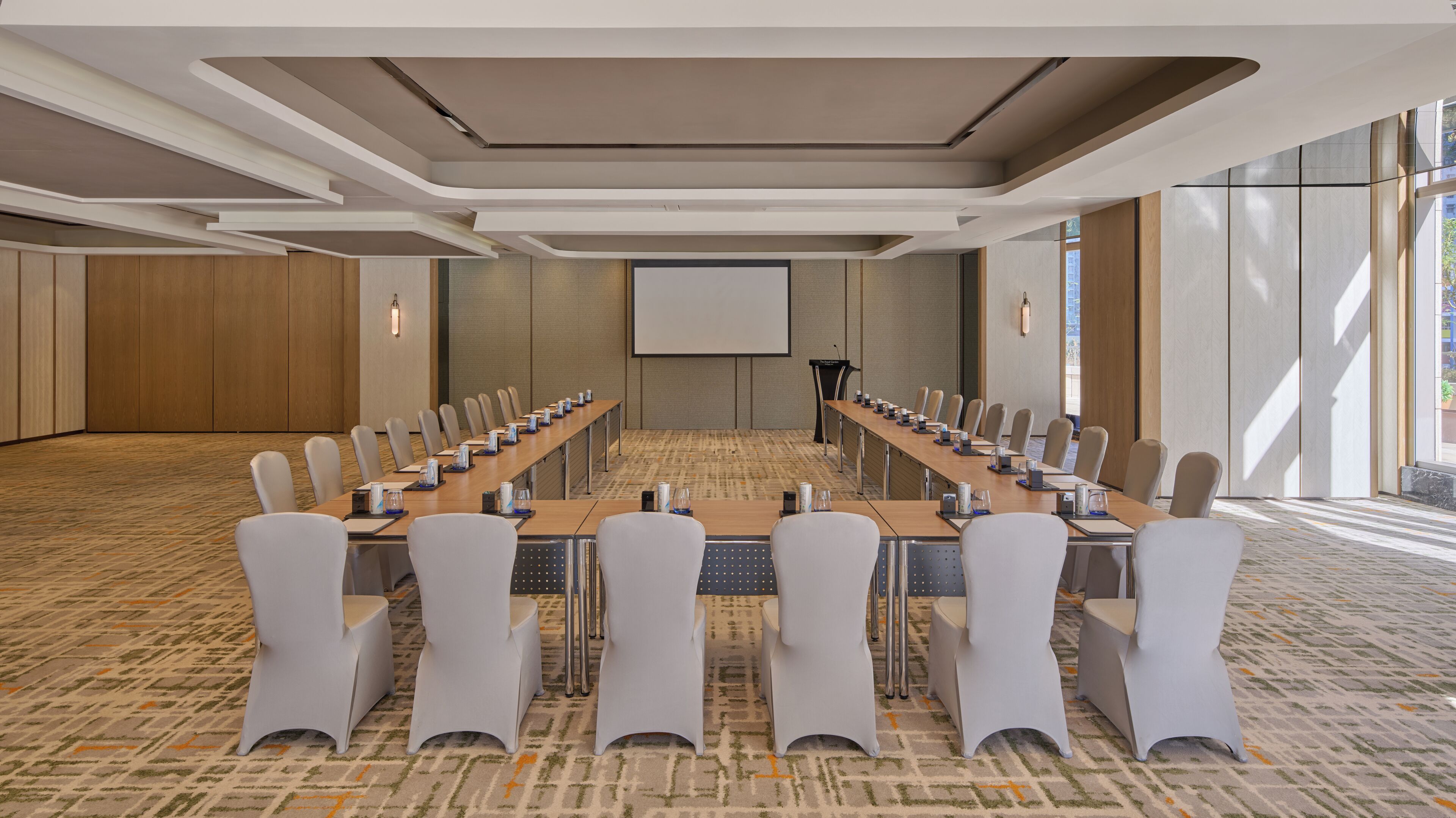 Photo - The Royal Garden Kowloon East