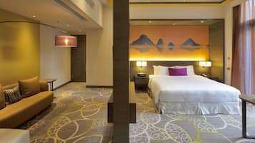 1 bedroom, minibar, in-room safe, desk