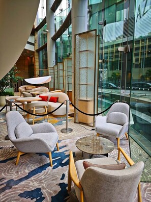 Lobby sitting area - The Royal Garden Kowloon East (Sai Kung)