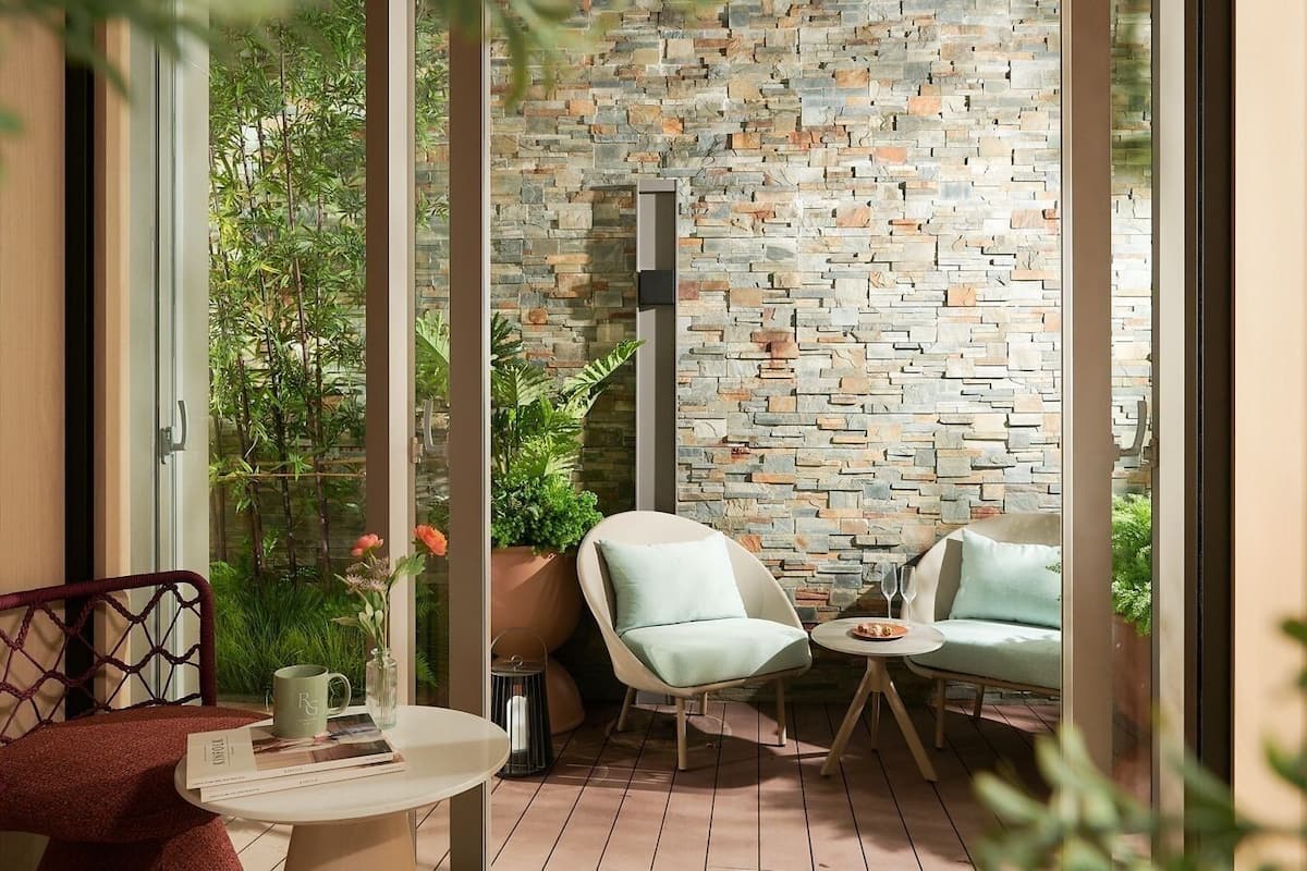 Minibar, in-room safe, desk, blackout curtains