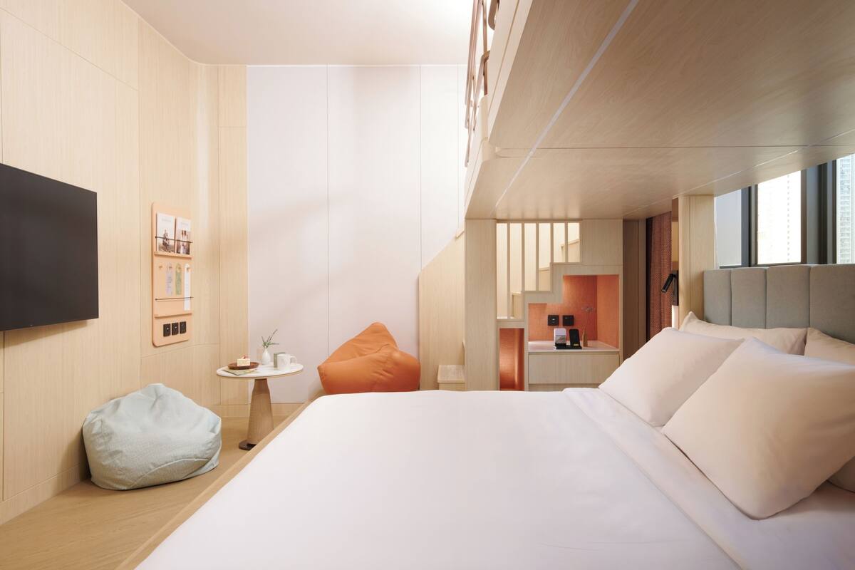 Family Quadruple Room, City View