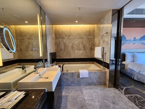 Bathroom - The Royal Garden Kowloon East (New Territories)