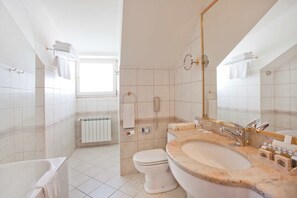 Free toiletries, hair dryer, bathrobes, slippers - Villa Glavić (Dubrovnik)