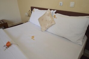 Single Room - Hotel Jouvence 2000 (Yaoundé)