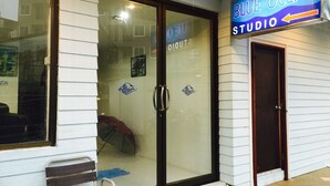 مدخل المنشأة