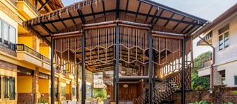 Motive Cottage Resort