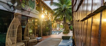 Motive Cottage Resort