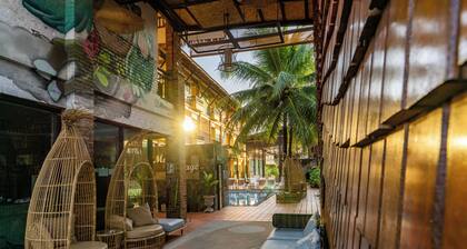 Motive Cottage Resort