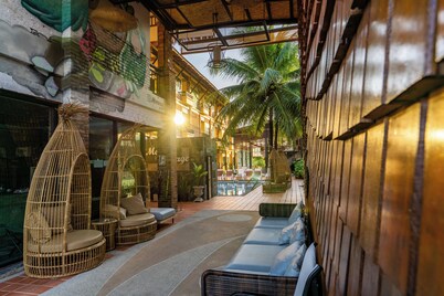 Motive Cottage Resort