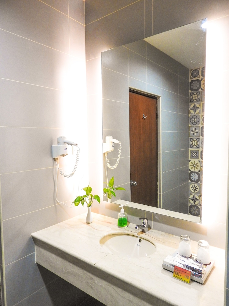 Crown Vista Hotel Batam by null