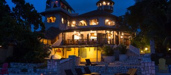 荷摩莎灣別墅套房渡假村