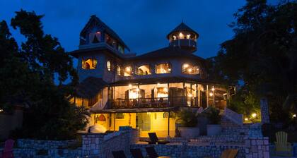 Hermosa Cove Villa Resort and Suites