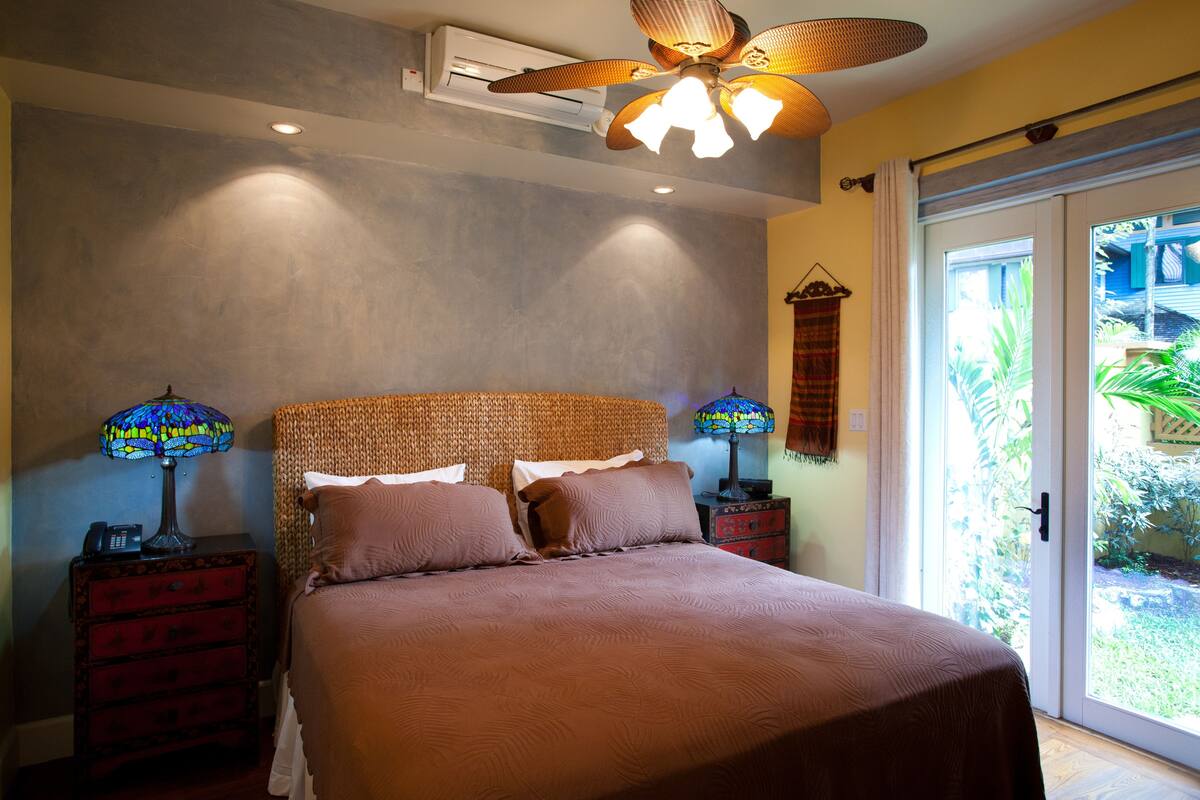 Premium bedding, pillow-top beds, in-room safe, desk