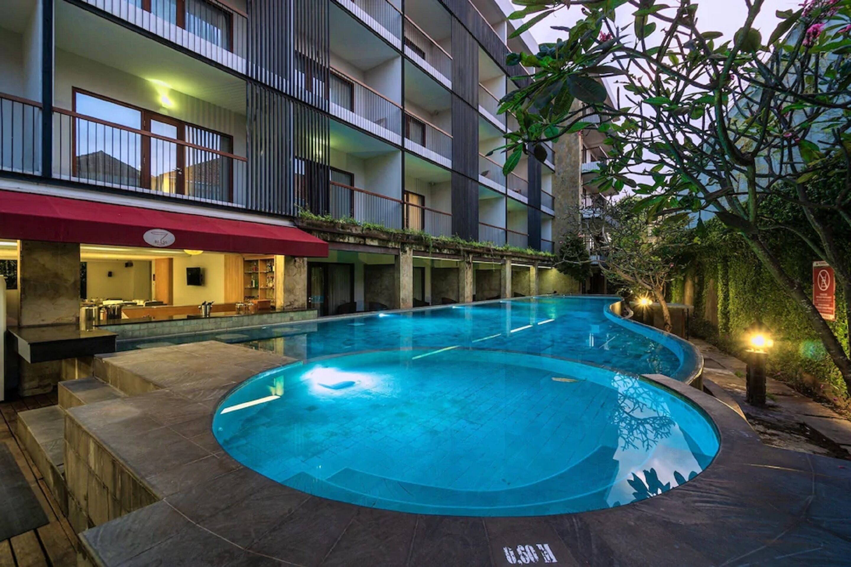 Foto - Quest Hotel Kuta by ASTON