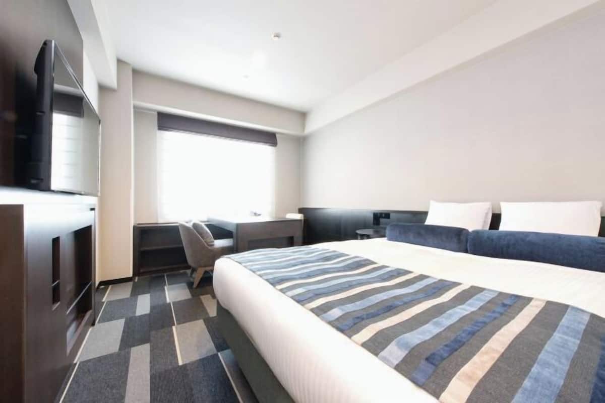 Ropa de cama de alta calidad y cubrecamas
