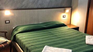 1 bedroom, down duvets, pillow-top beds, individually furnished