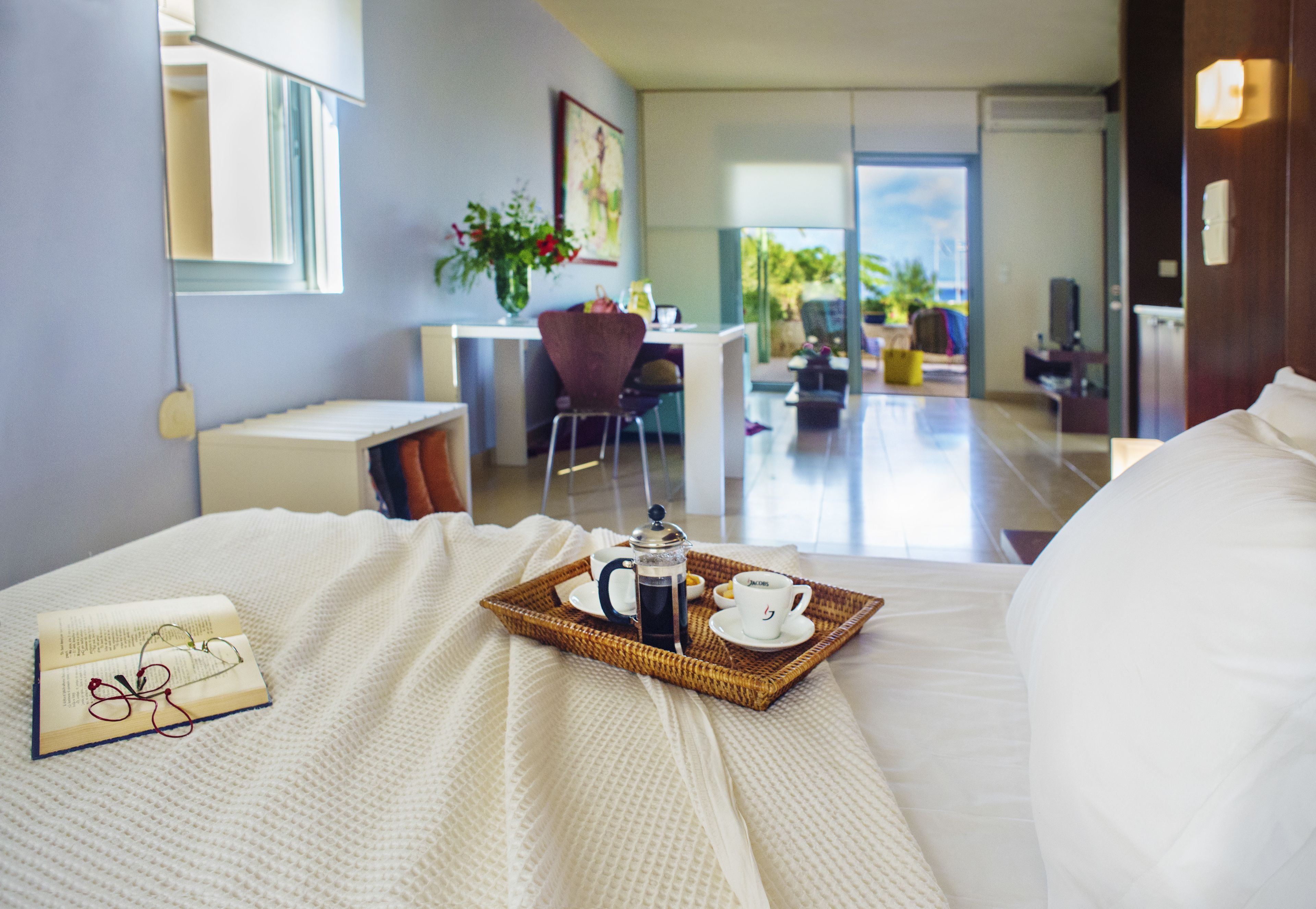 Studio, Sea View | Pillowtop beds, in-room safe, individually decorated