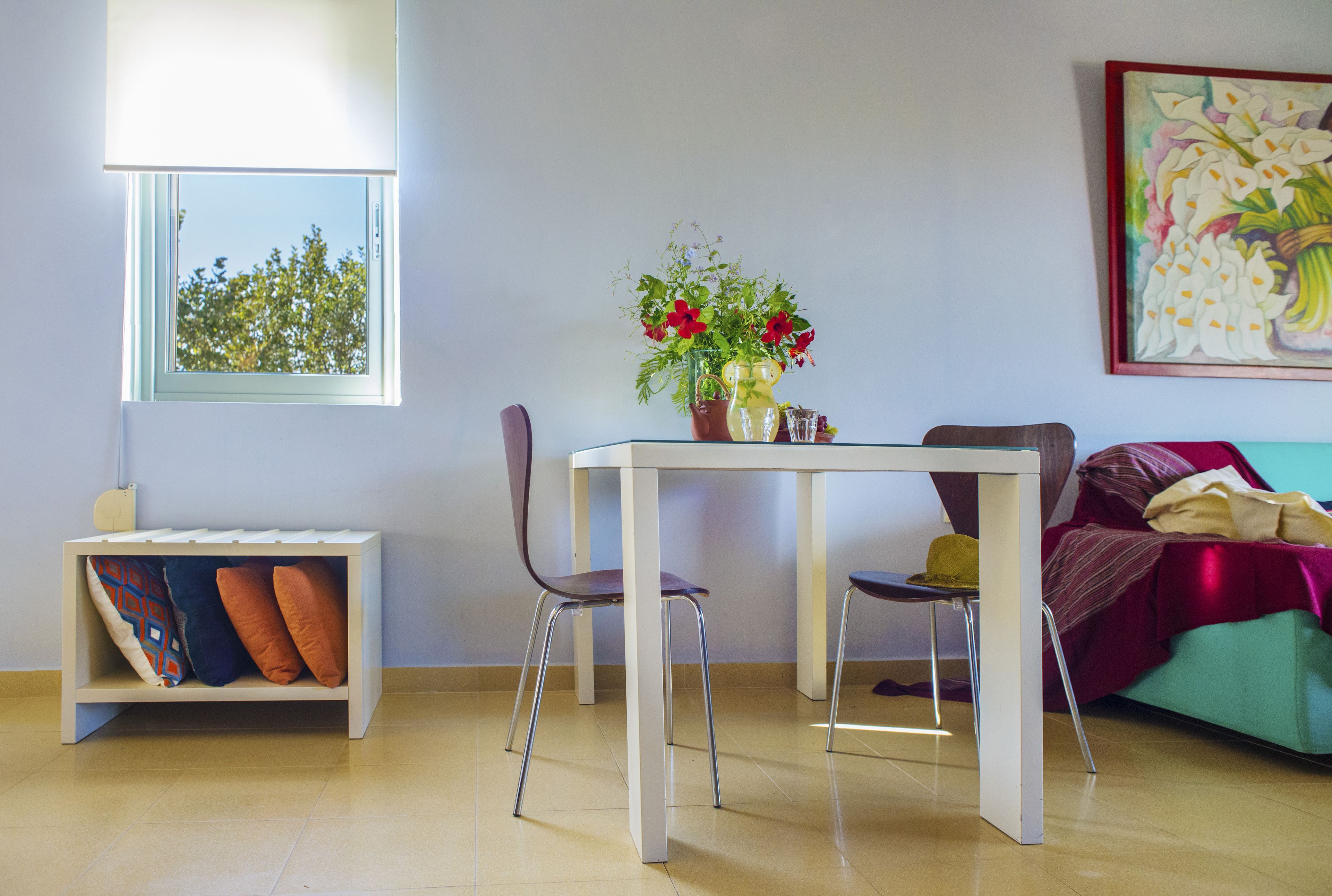 studio, sea view | in-room dining