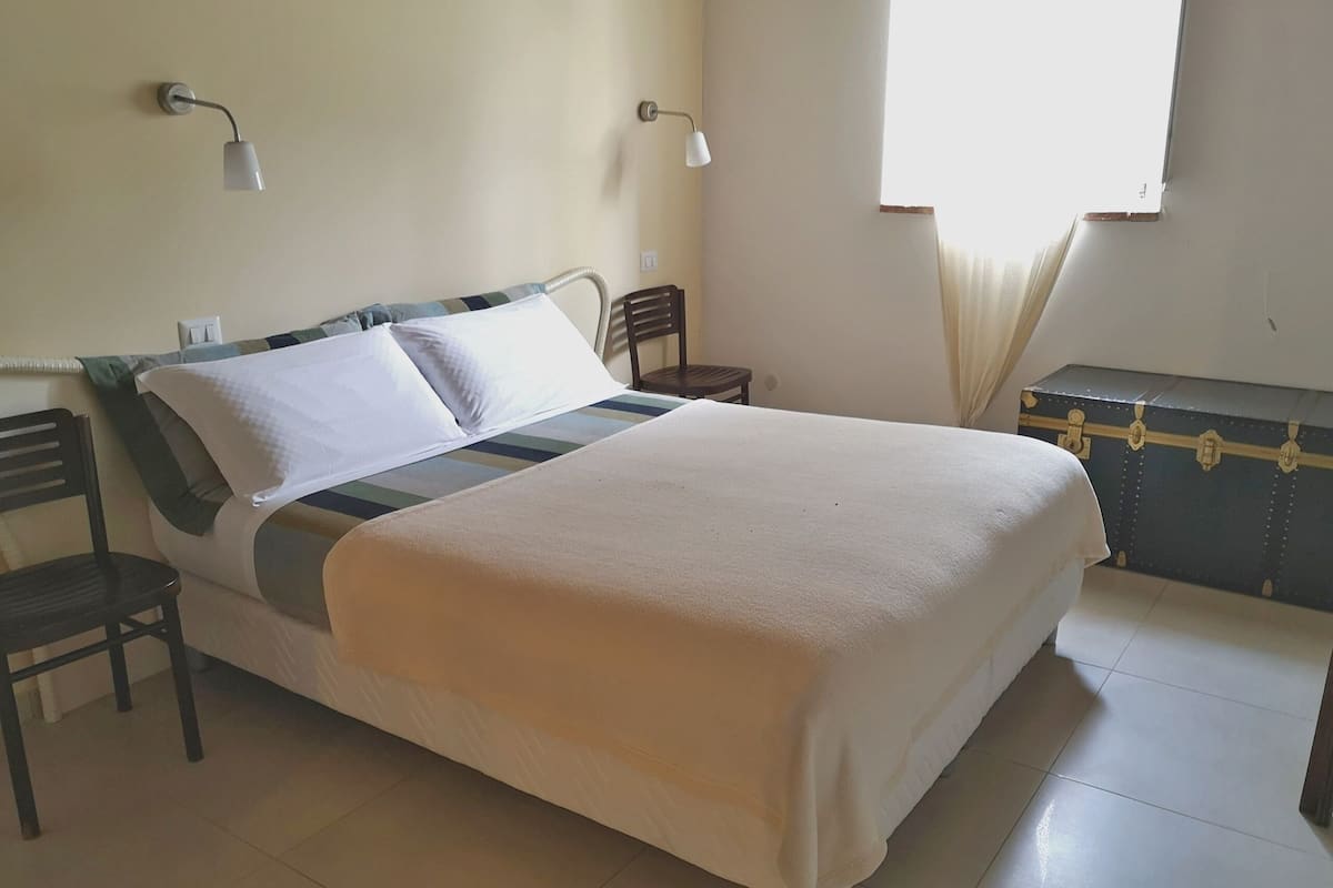standard apartment, 2 bedrooms | premium bedding, in-room safe, individually decorated