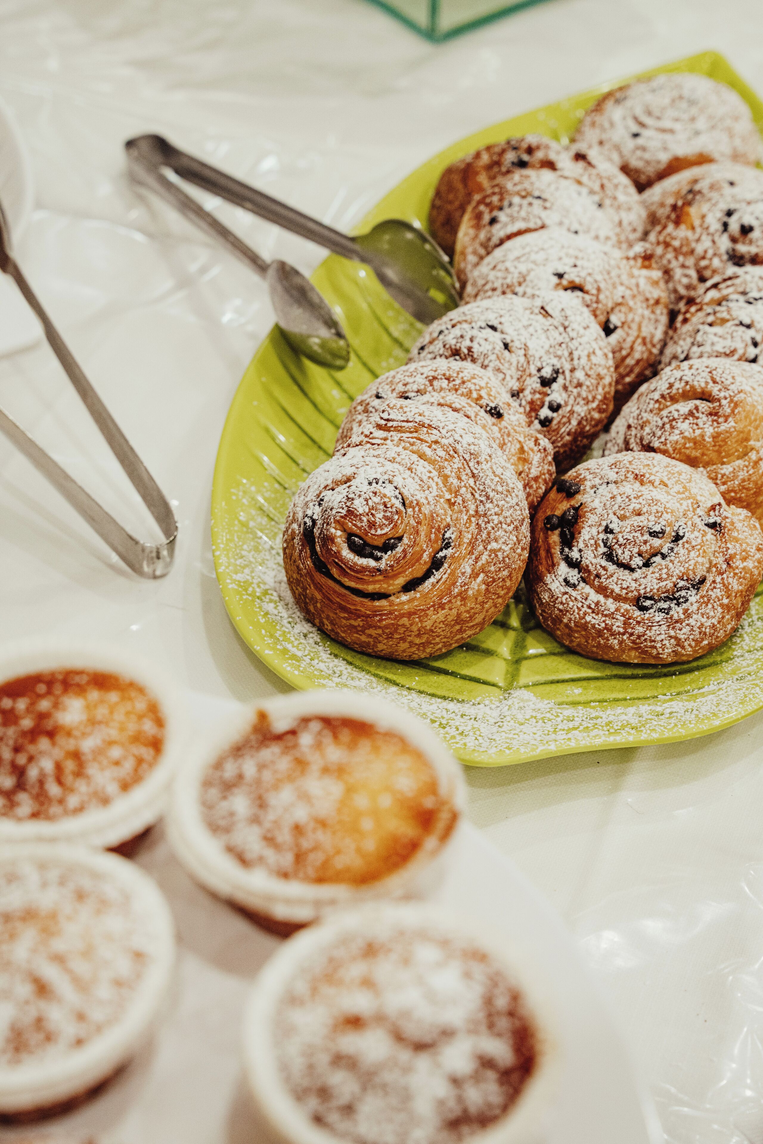 Petit déjeuner continental servi tous les jours en supplément