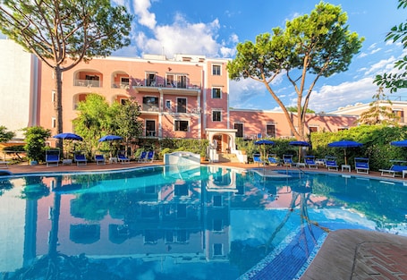 Indoor pool, outdoor pool, pool umbrellas, sun loungers