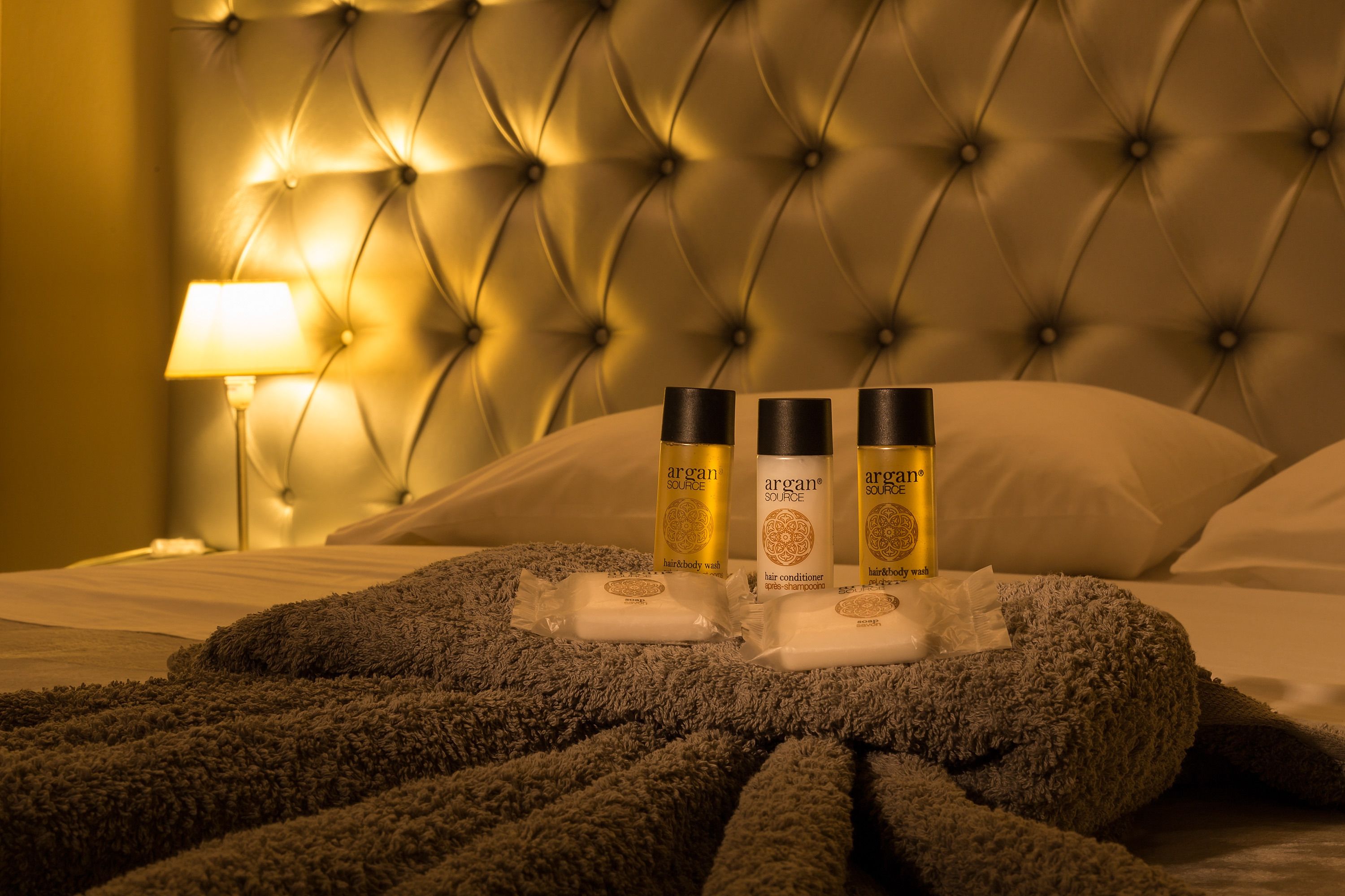 grand suite | living area | lcd tv