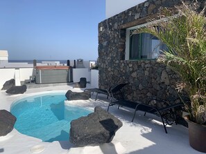 Honeymoon Studio Suite