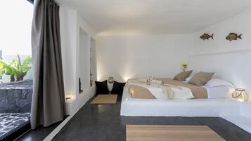 Exclusive Suite, 1 King Bed, Private Bathroom, Garden Area | Premium bedding, down comforters, blackout drapes, WiFi (free)