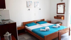 Studio | In-room safe, free WiFi - Rea Sun Hotel Studios Apartments (Naxos)