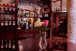 Bar (en el alojamiento)