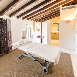 Body treatments, hot stone massages, deep-tissue massages - Belle Son Mas Luxury Finca Hotel (Manacor)