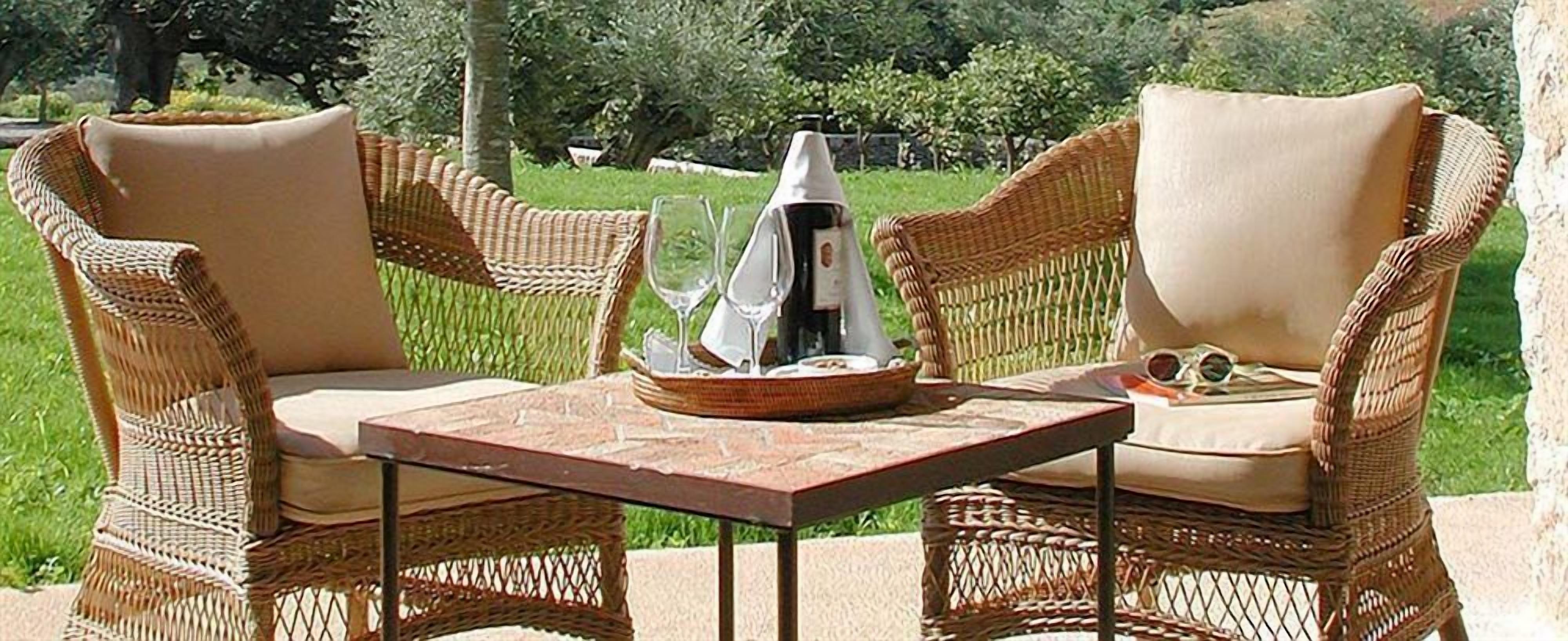 breakfast, lunch, dinner served; mediterranean cuisine, garden views