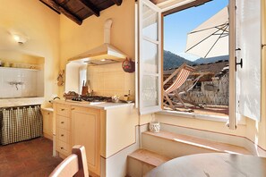 Cozzano | Teras/patio