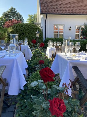 Exterior - Kastanjelunds Wärdshus (Yngsjo)