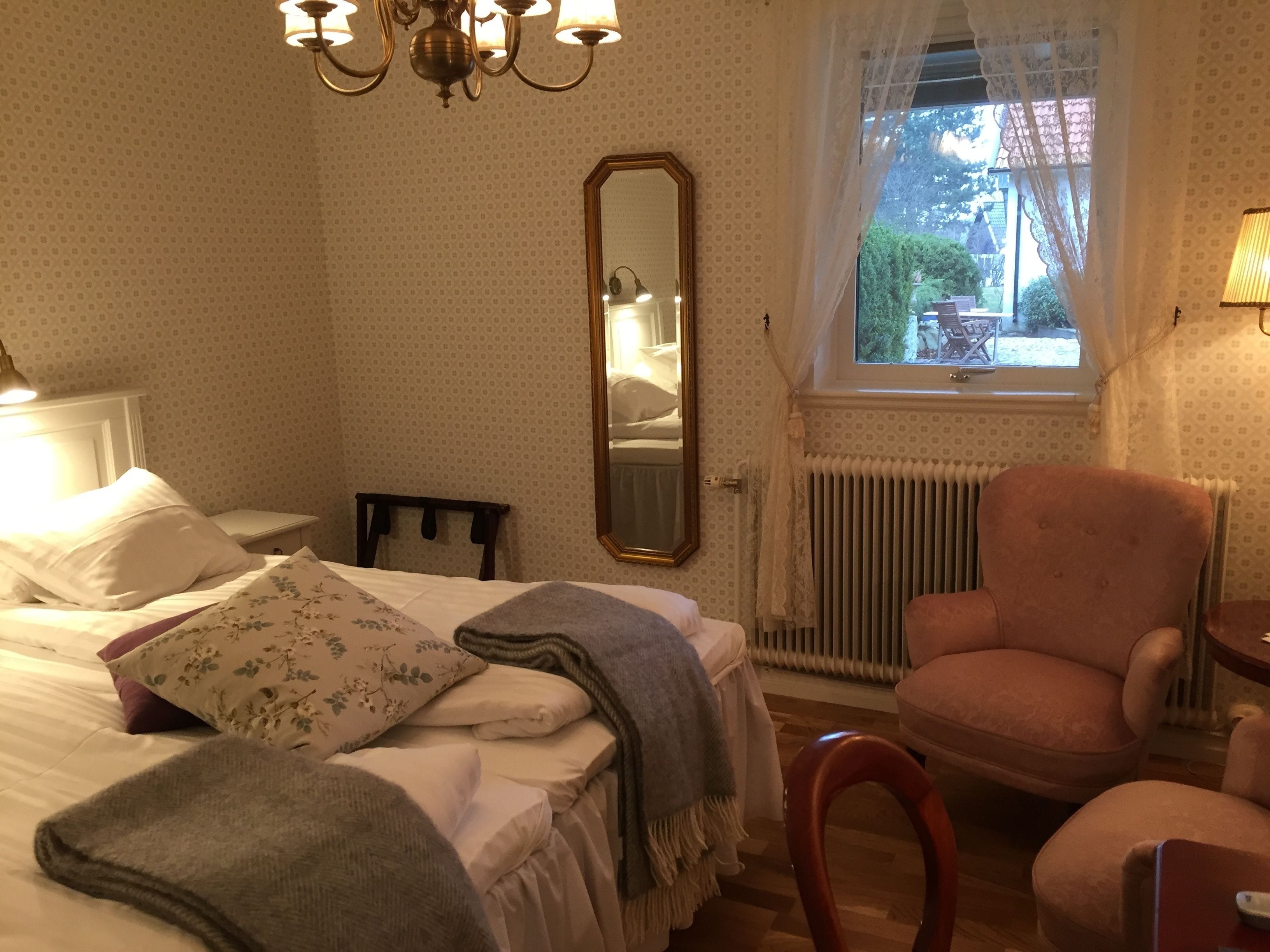 double or twin room | individually decorated, individually furnished, desk, blackout curtains