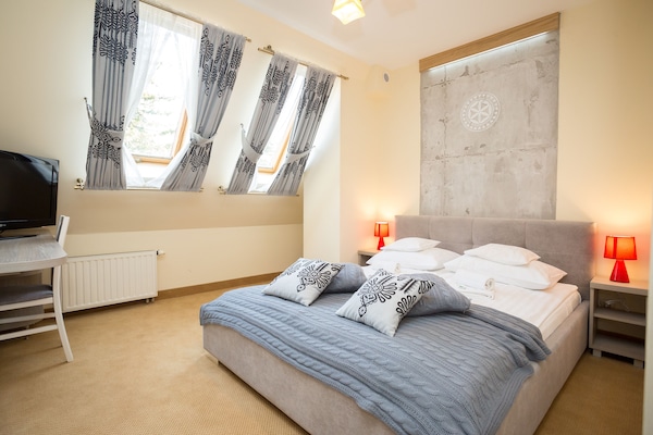 Iron/ironing board, free cots/infant beds, rollaway beds, free WiFi
