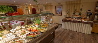 Ośrodek Usług Hotelarsko-Gastronomicznych Fian