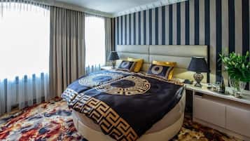 Suíte estúdio empresarial, 1 quarto | Roupas de cama antialérgicas, camas Select Comfort, frigobar