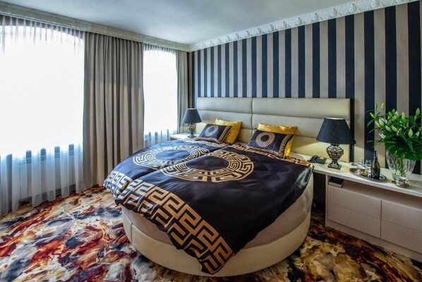 Business-Studiosuite, 1 Schlafzimmer | Allergikerbettwaren, Select-Comfort-Betten, Minibar, Zimmersafe