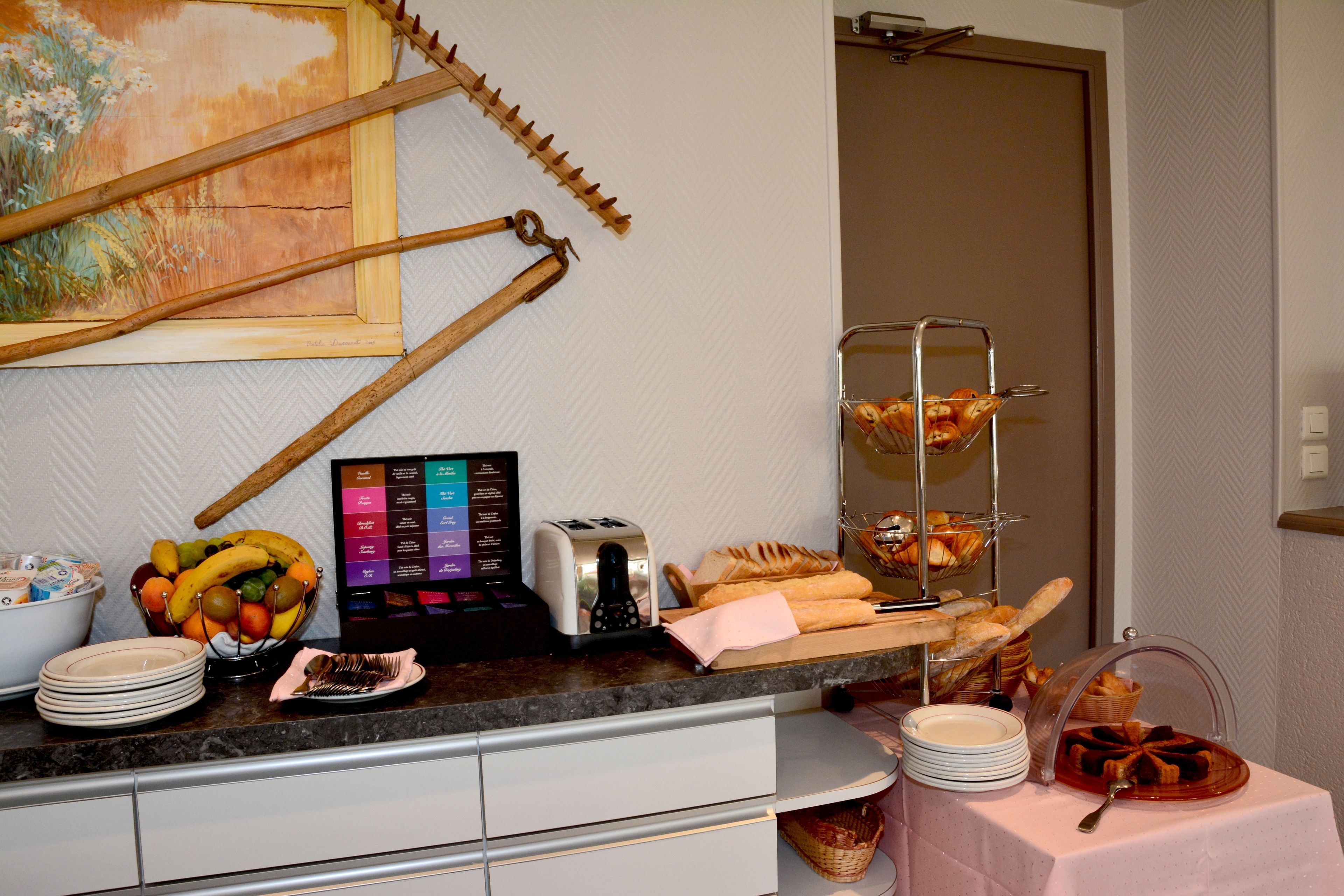 Frokostbuffé hver dag (EUR 10 per person)