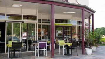 EntrĂ©e de lâhĂ©bergement