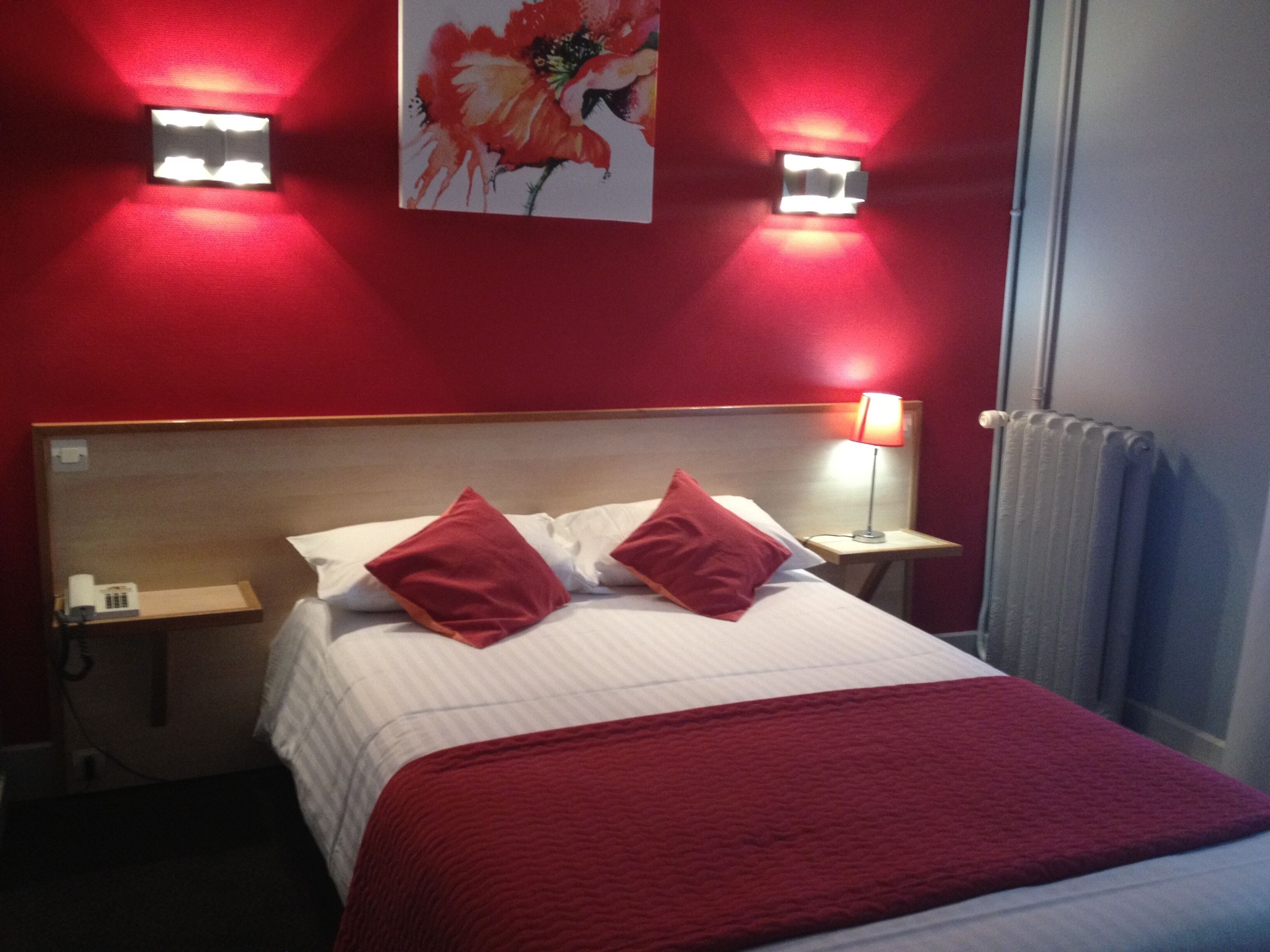 comfort double room | desk, free wifi, bed sheets