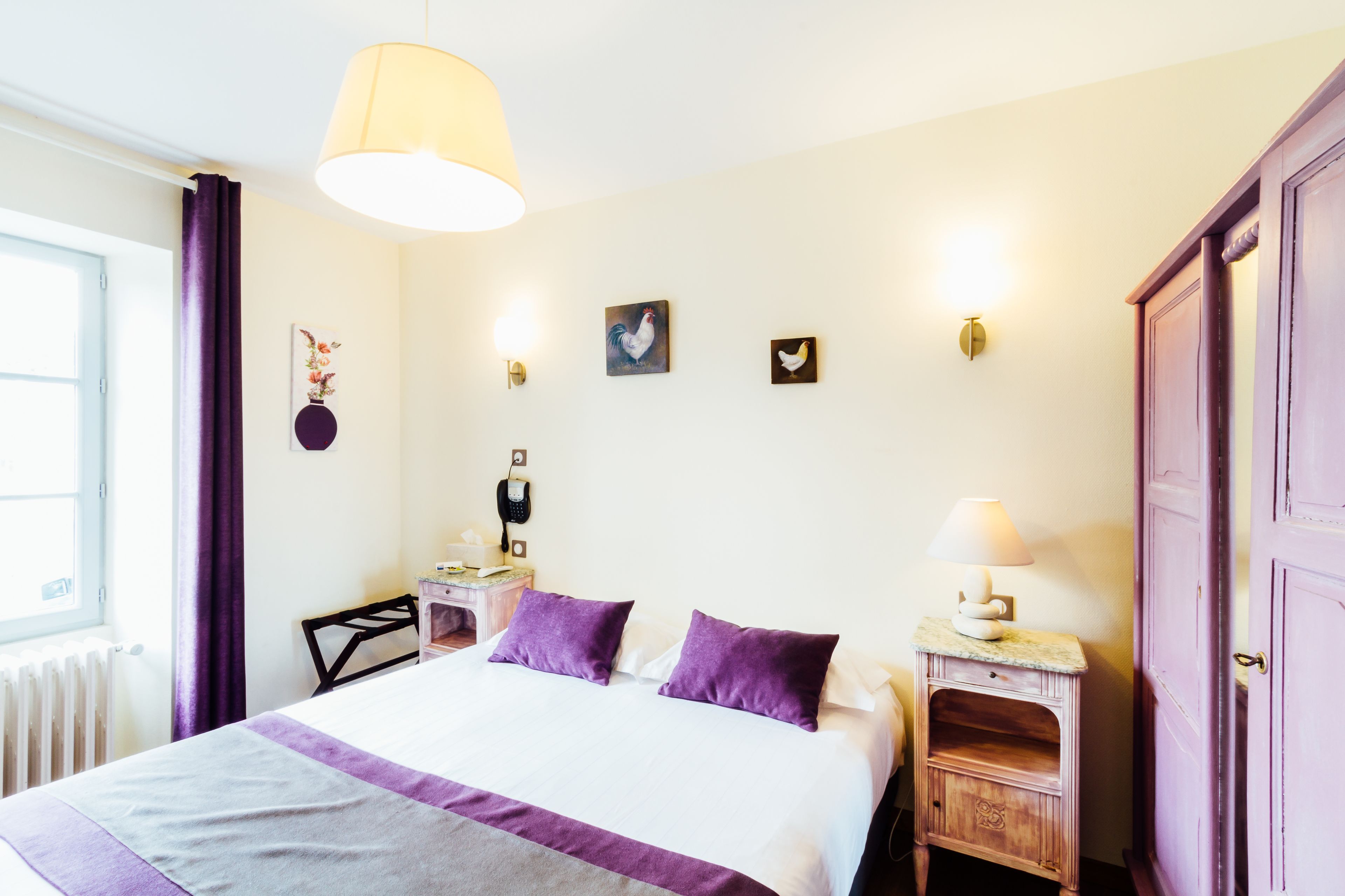 comfort double room | desk, soundproofing, free cots/infant beds, free wifi