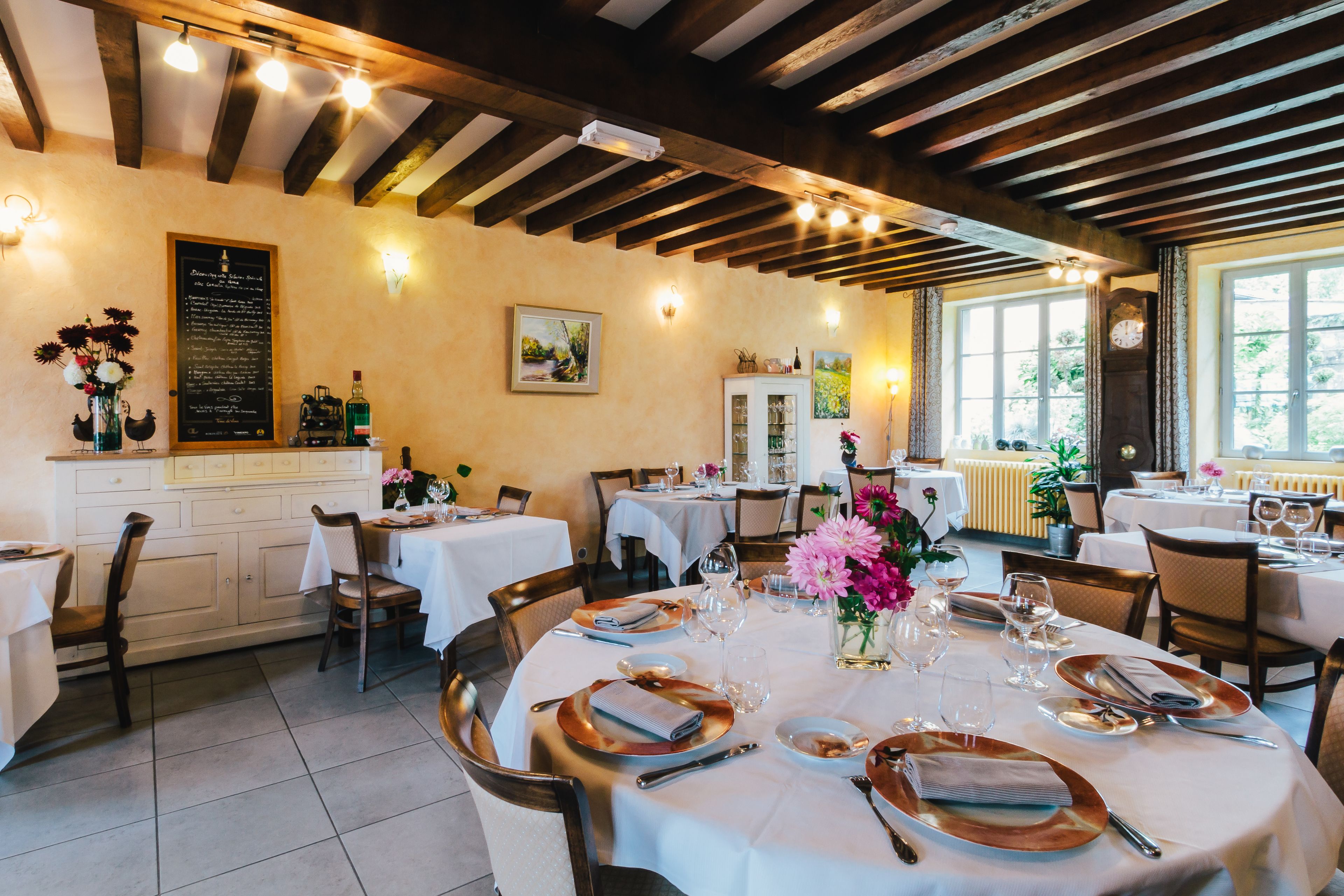 lunch and dinner served, local cuisine