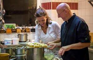 Lunch and dinner served, French cuisine - Hôtel Au Jardin des Saveurs (Les Cabannes)