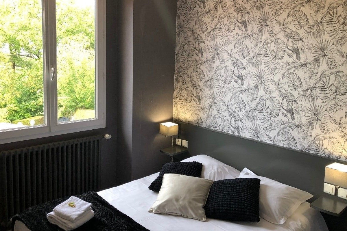 Standaard tweepersoonskamer, uitzicht op tuin | Een bureau, gratis wifi, beddengoed