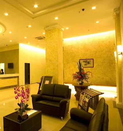 Lobby. De Garden Hotel