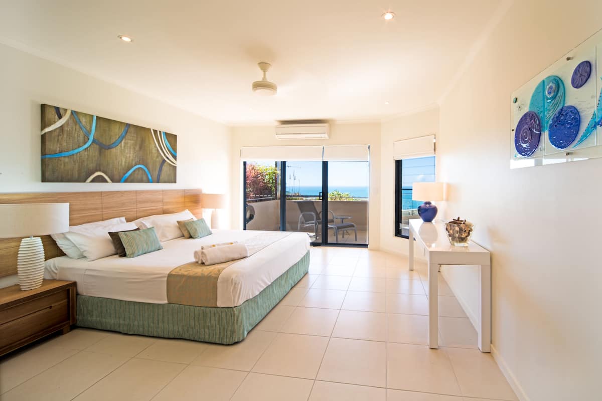three bedroom ocean view penthouse | 3 bedrooms, premium bedding, individually decorated