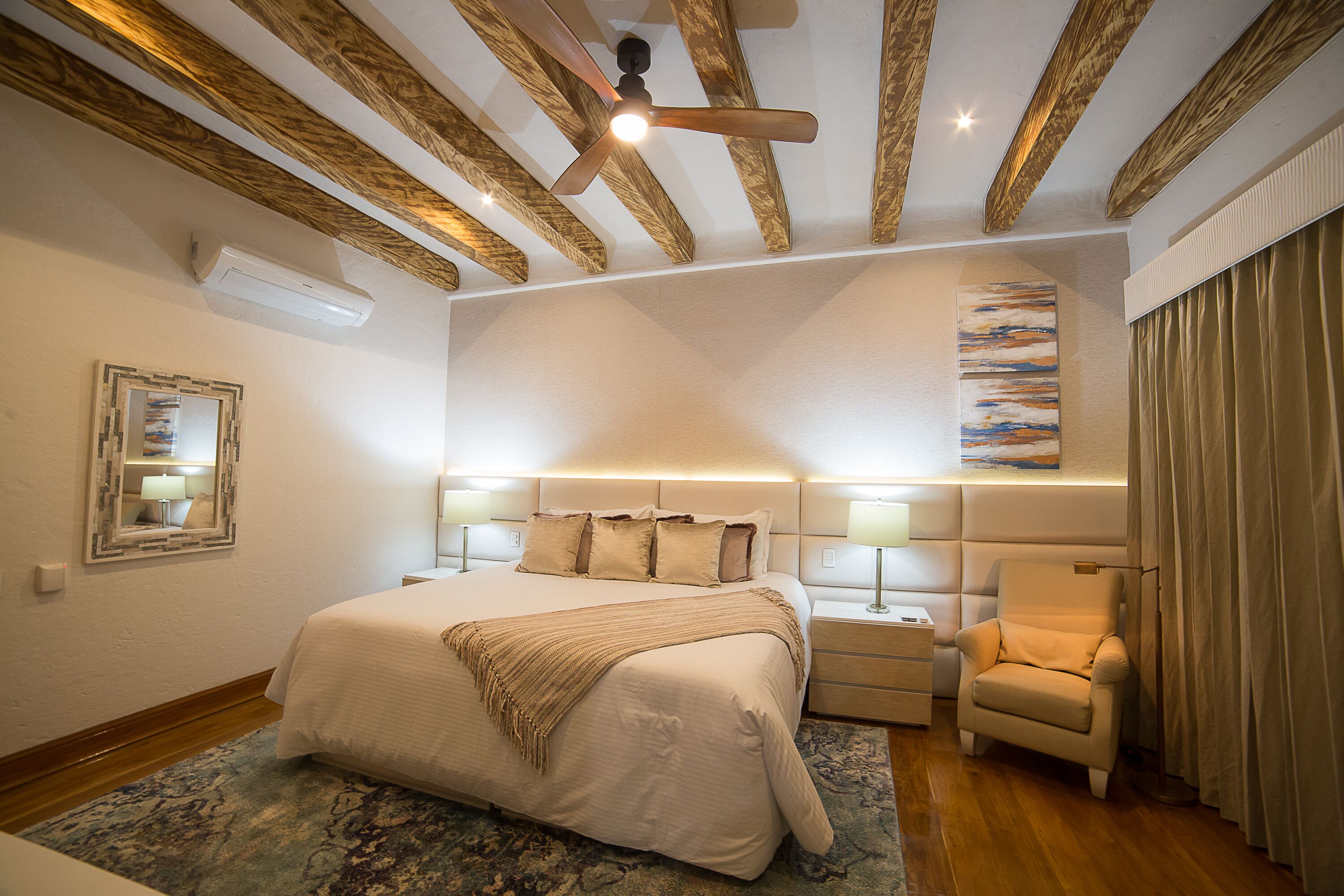 junior suite, lake view | premium bedding, minibar, in-room safe, desk